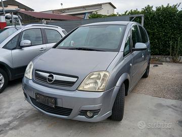 Ricambi usati per Opel Meriva 1.4 16v benz 2009 Z1