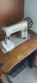 Macchina da cucire vintage Singer modello 191M