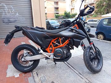 KTM Smc r 690 2023