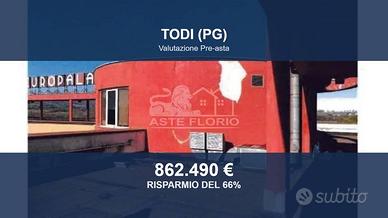 Immobile in asta di 1500 m² a Todi