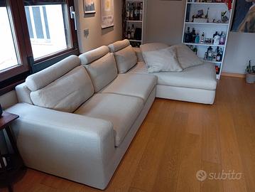 divano con chaise-longue poltrone& sofà 