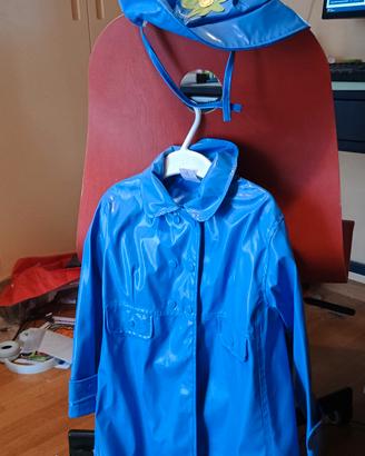 Impermeabile azzurro bambino con cappello abbinato