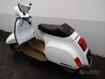 Piaggio Vespa 50 V