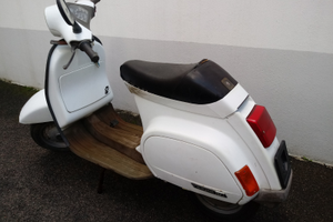 Piaggio Vespa 50 V