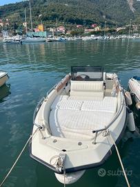 Barca Elan 5 mt + Yamaha 40 CV