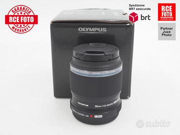 Olympus M.Zuiko Digital ED 30 F3.5 Macro (Olympus)