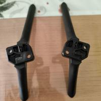 Piedini di ricambio TV Hisense mod. 40A5000F