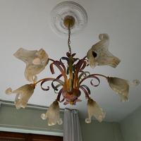 Lampadario in ferro battuto