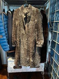 Cappotto pelliccia Astrakan.