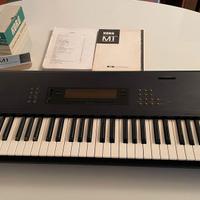 KORG M1 Music Workstation