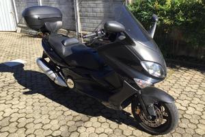 Yamaha TMax 500