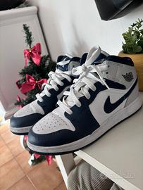 AIR JORDAN 
