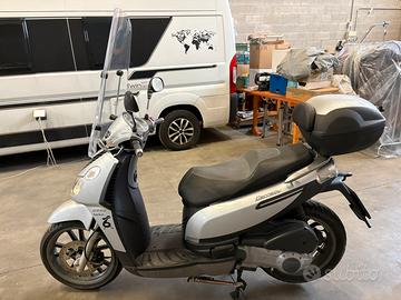 Piaggio Carnaby 200cc