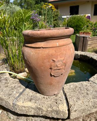 Vaso Galestro muro cotto Tesi marchio