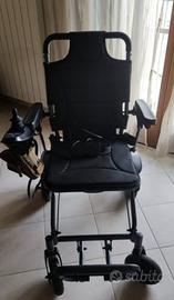 Carrozzina elettrica pieghevole