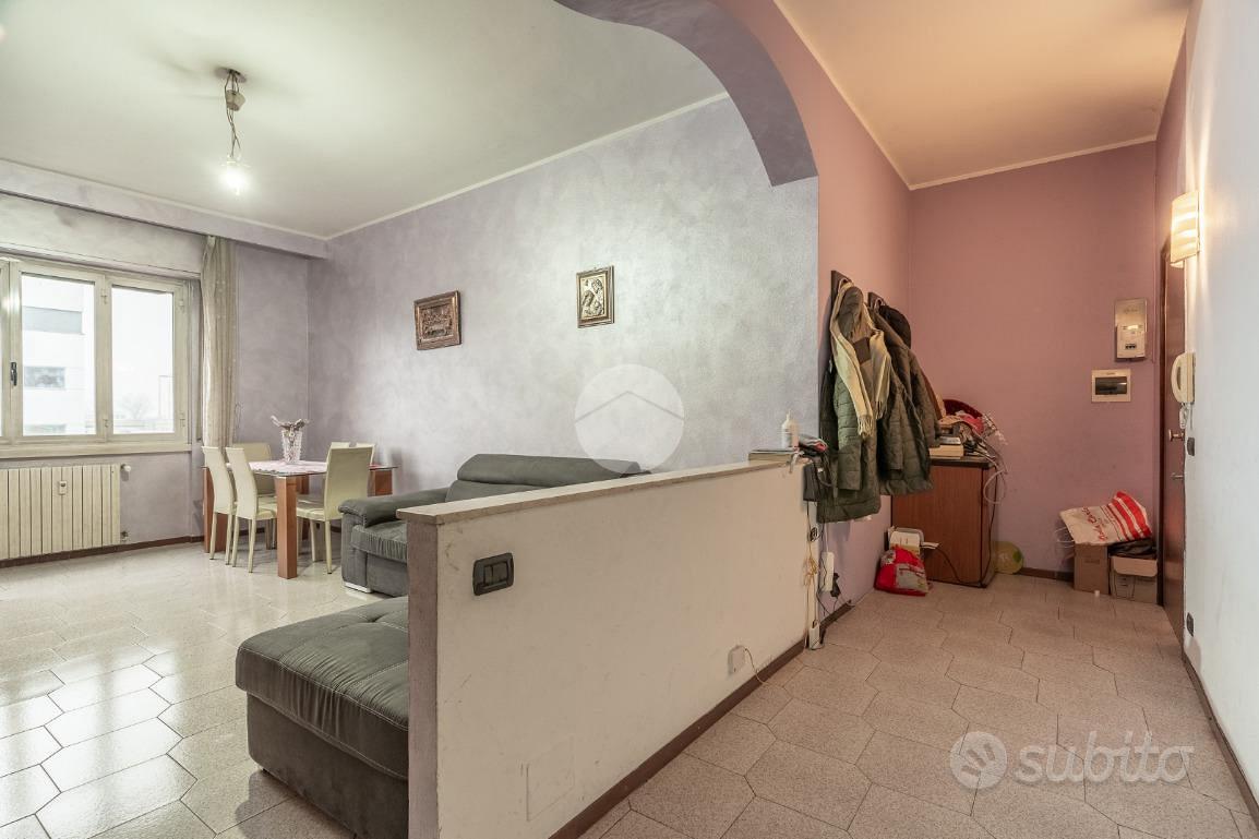 3 LOCALI A TREZZANO SUL NAVIGLIO - Altro