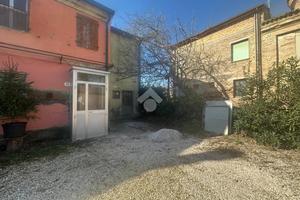 PORZIONE DI BIFAMILIARE A CERVIA