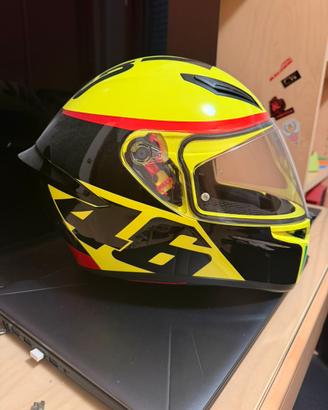 Casco da moto AGV