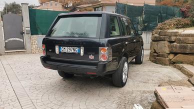 Vogue anno 2004 tenuto da amatore 