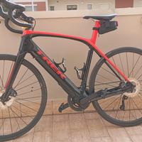 Bicicletta Trek Domane+