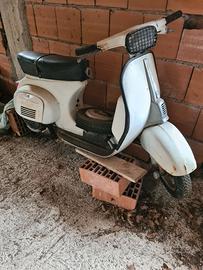 vespa 50 special