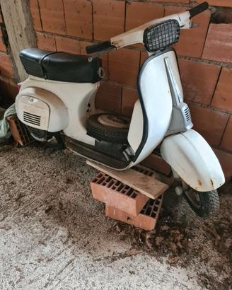 vespa 50 special