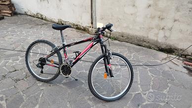 Bicicletta MTB mountain bike per ragazzi