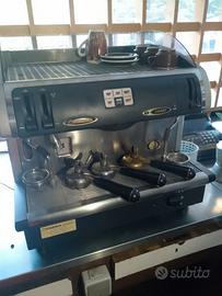 Macchina del caffè professionale 