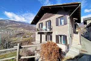 3 LOCALI A AOSTA