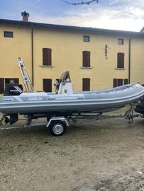 Gommone sacs 560 più carrello