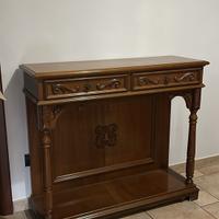 Consolle per l’ingresso in legno