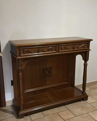 Consolle per l’ingresso in legno