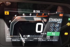 Forza 750