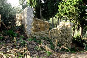 Rudere ca. 30mq con Terreno Panoramicissimo 1900mq