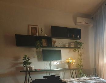 Mobili Ikea Besta per parete attrezzata