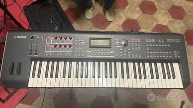 YAMAHA MOX6