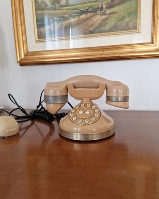 Telefono classico 