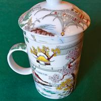 Tisaniera in porcellana smaltata decorata, 3 Pezzi