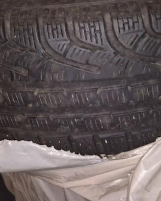 4 GOMME INVERNALI + CERCHIONI