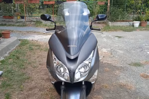 Honda Silver Wing T 400