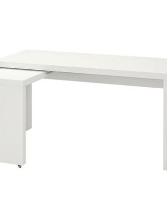 SCRIVANIA USATA  CON PIAN ESTRAIBILE BIANCO 151X65