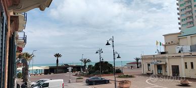 Appartamento in centro.a due passi dal mare