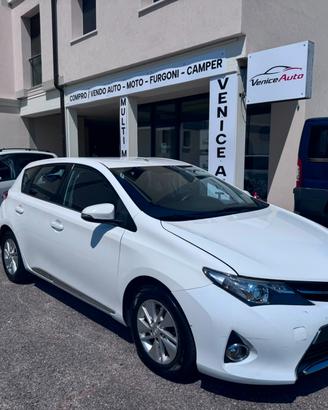 Toyota Auris 1.8 Hybrid Active Plus