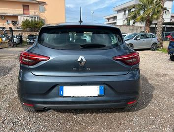 Renault Clio TCe 90 CV 5 porte Techno