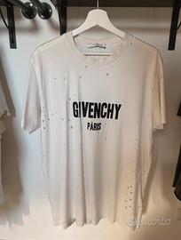 Tshirt Givenchy bianca effetto vintage S oversize