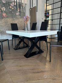 Tavolo da pranzo Flamant