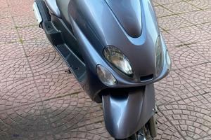 Yamaha Majesty 125