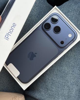 IPhone 17 pro max 256Gb Blue  NUOVO