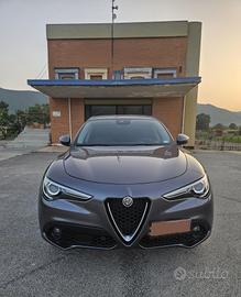 Alfa Romeo Stelvio 2.2 Q4