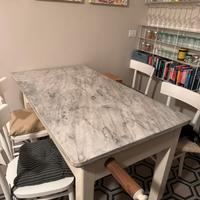 Tavolo da cucina vintage con piano in marmo